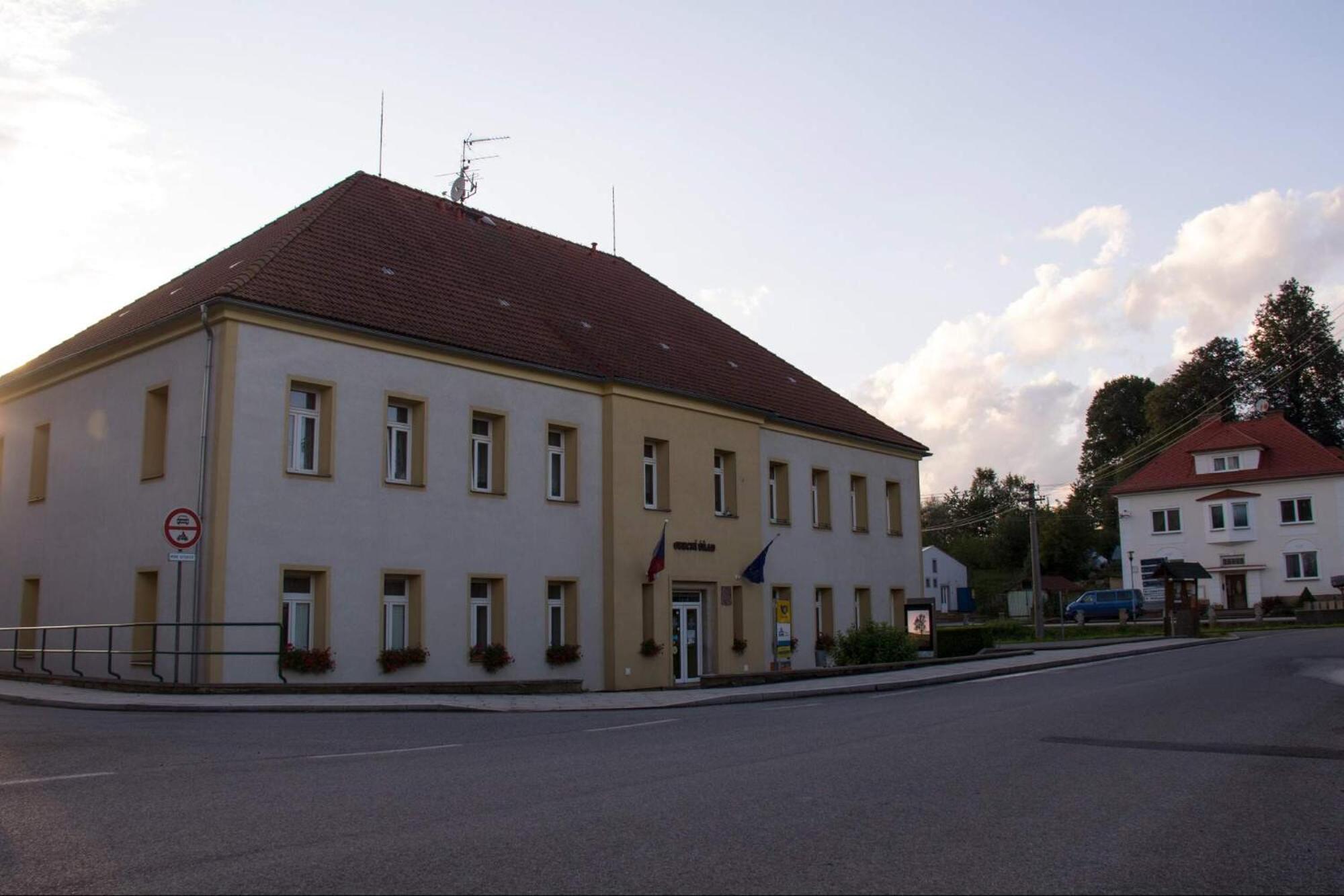 Apartment Restaurace Na Krizovatce *